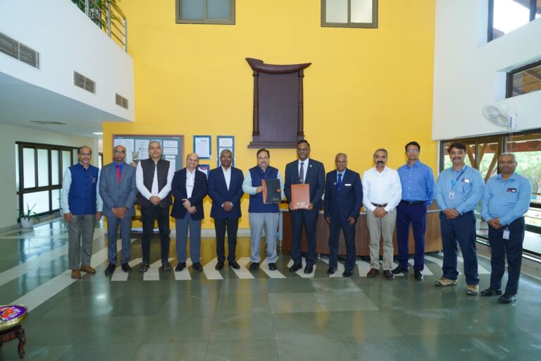 Director IIMK
