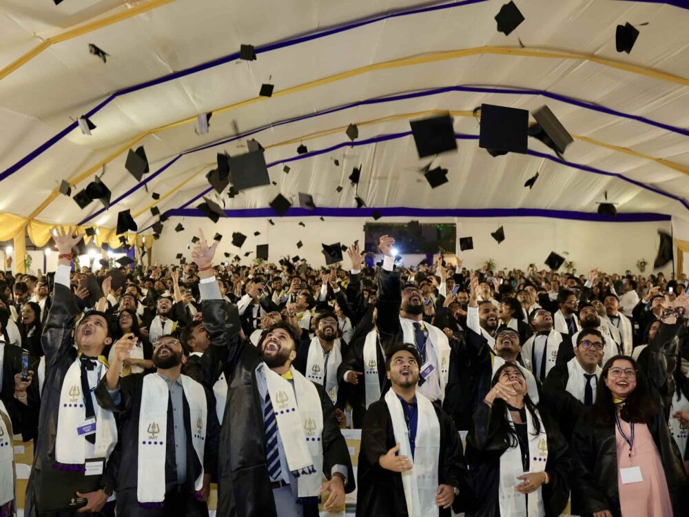 IMT Ghaziabad Celebrates Convocation Ceremony for the Class of 2024 IMT Ghaziabad