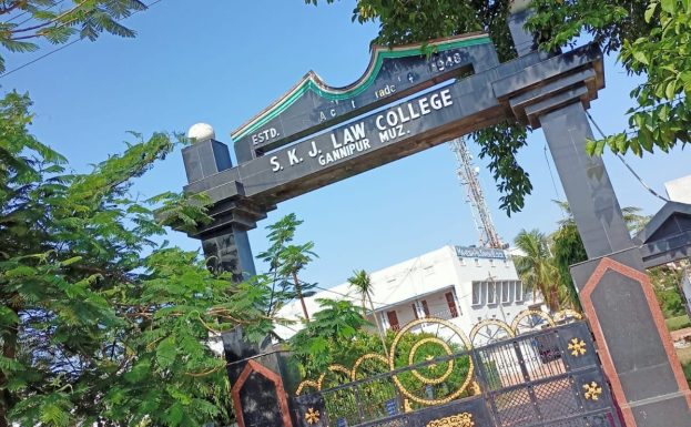 Law Colleges in India-min